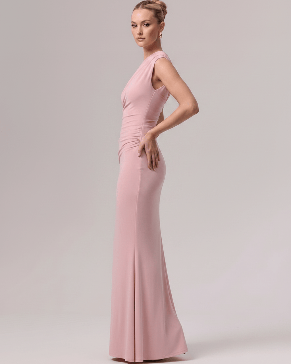 Aurelia Maxi Dress in soft pink stretch jersey, one-shoulder design, showcasing elegant silhouette and refined drape by Lauven.