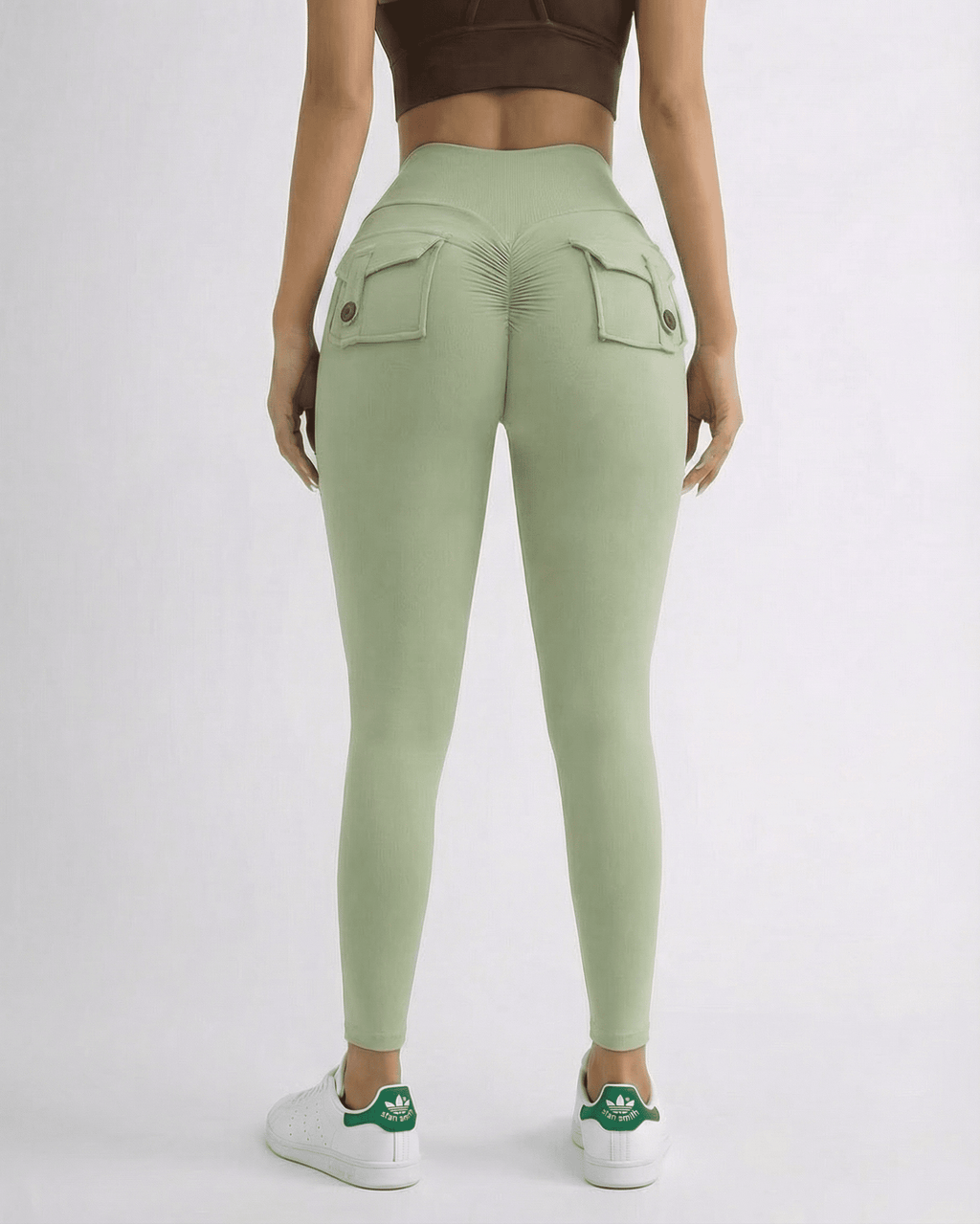 Iris Leggings Mint by Lauven - Ankle-length mint green leggings with pockets, featuring a high waistband and a flattering fit.