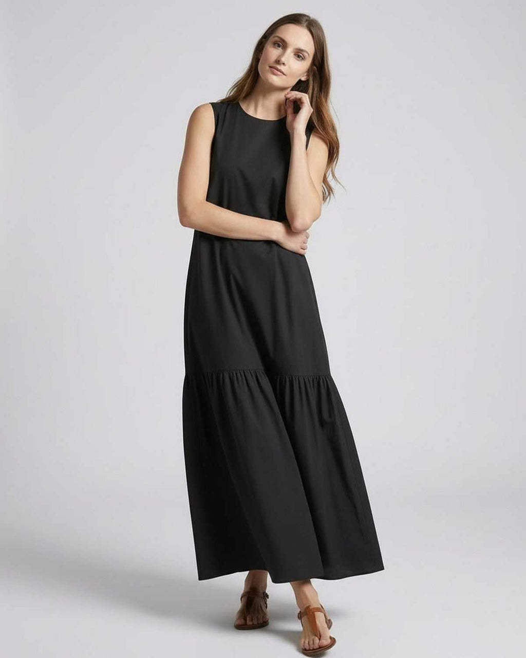 Nocta Midi Dress in black, sleeveless with a relaxed fit, perfect for summer and casual everyday wear by Lauven.