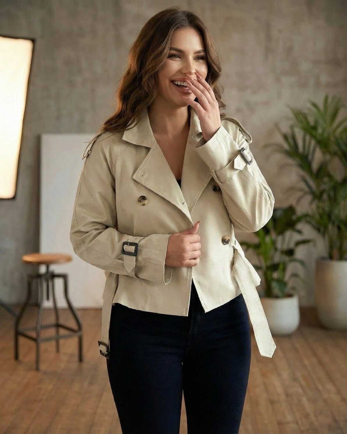 Savona Jacket by Lauven – Women's beige double-breasted trench jacket with a structured silhouette and modern tailoring.