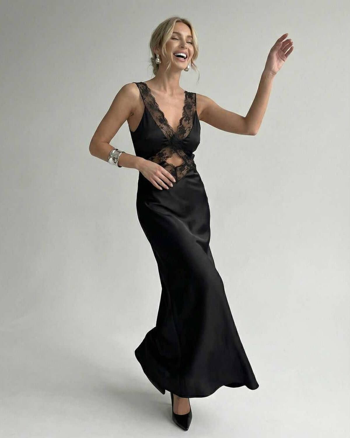 Serena Maxi Dress by Lauven – Elegant black camisole maxi dress with V-neck and spaghetti straps.